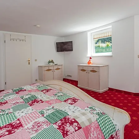 Appartement Haus Am Kleinbahnhof App. 10 Binz